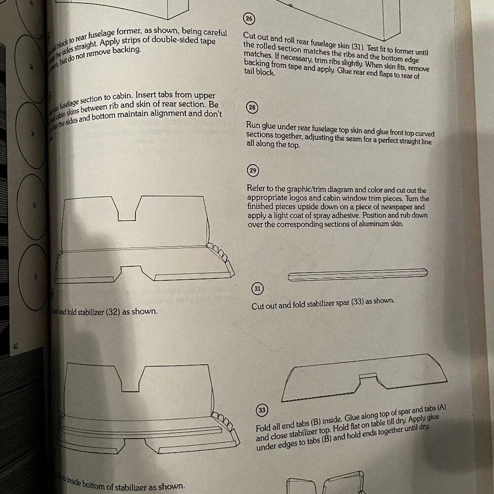 Paper Cutout Model – Ford‎ Trimotor 5-AT (Build-It-Yourself, 1982) – New